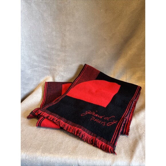 Beautiful Girard d.y PARIS Embroidered Red & Black Acrylic Scarf Made In France - Picture 1 of 11